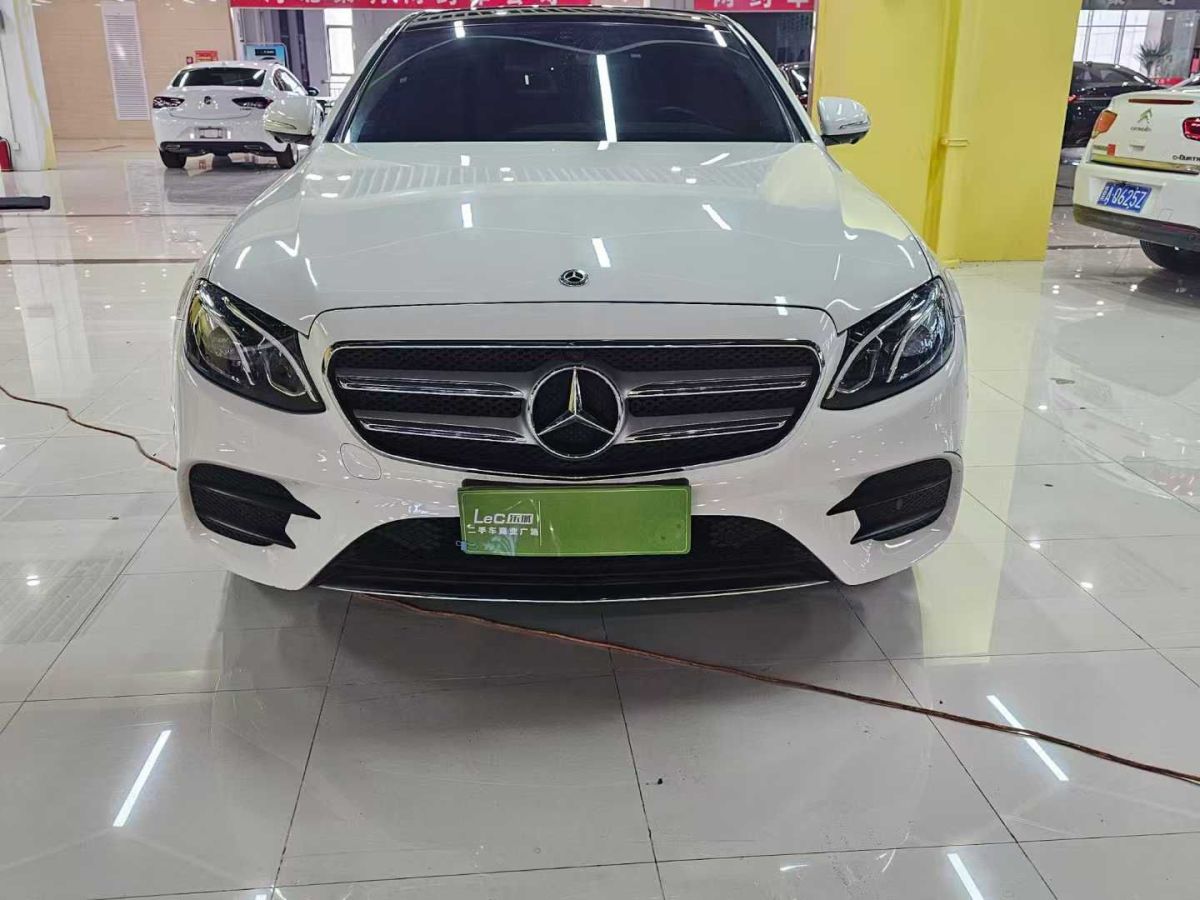 奔馳 奔馳E級(jí)  2020款 E 300 L 豪華型圖片