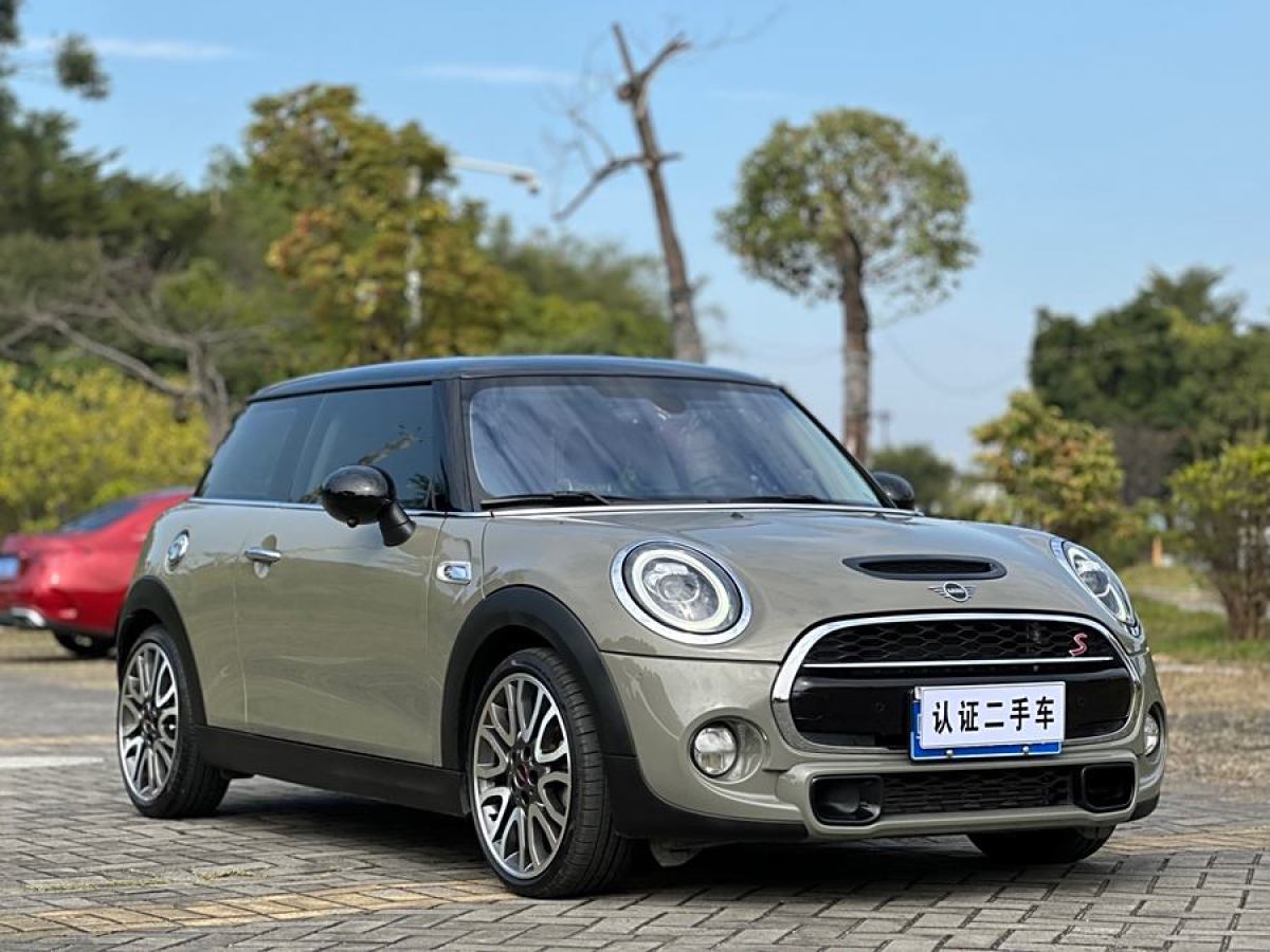 MINI MINI  2019款 2.0T COOPER S 藝術(shù)家圖片