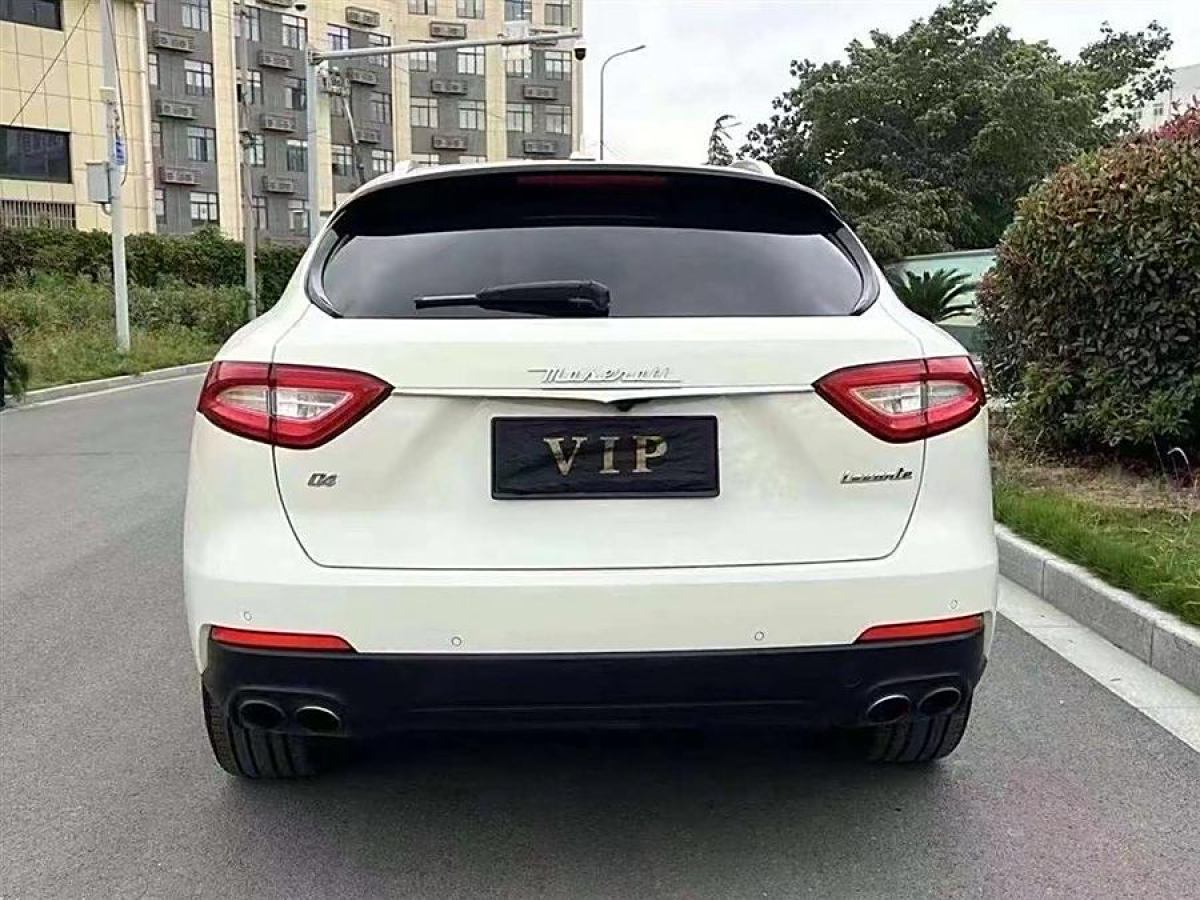 瑪莎拉蒂 Levante  2019款 3.0T 350Hp 標(biāo)準(zhǔn)版 國(guó)VI圖片