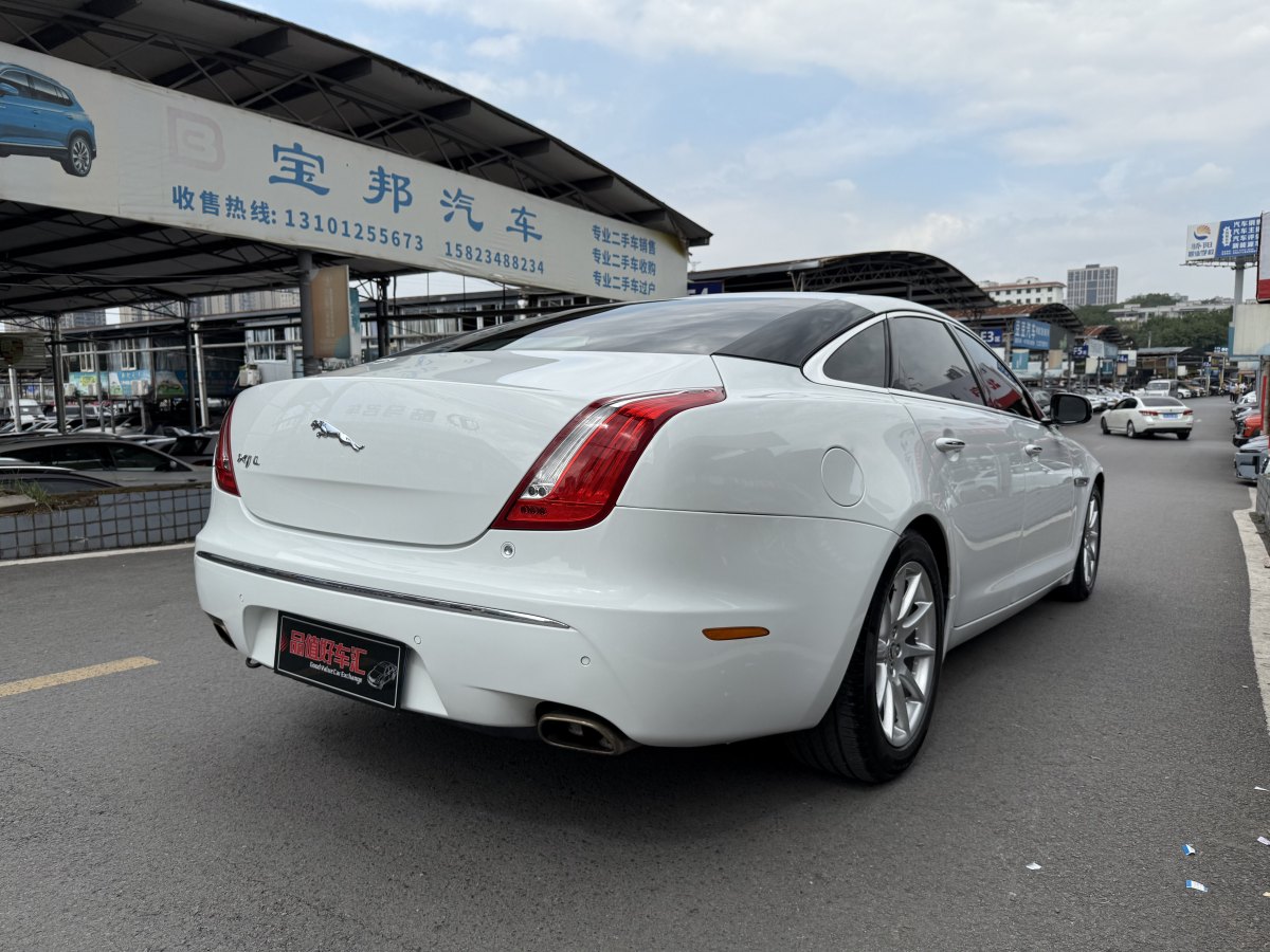 捷豹 XJ  2011款 XJL 3.0 全景商務版圖片