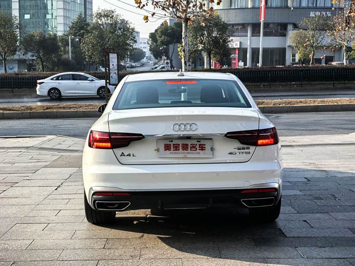 奧迪 奧迪A4L  2022款 40 TFSI 時尚動感型圖片