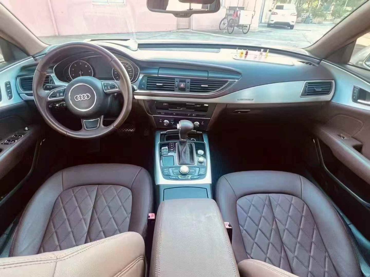 奧迪 奧迪A7  2012款 3.0TFSI quattro豪華型圖片