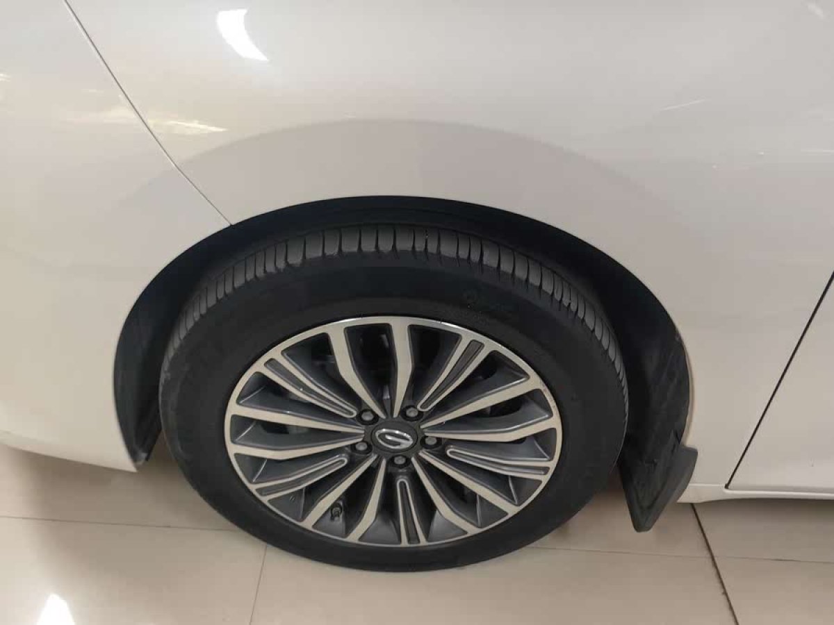 廣汽傳祺 M6  2019款 270T 自動(dòng)尊享版（七座）國(guó)VI圖片