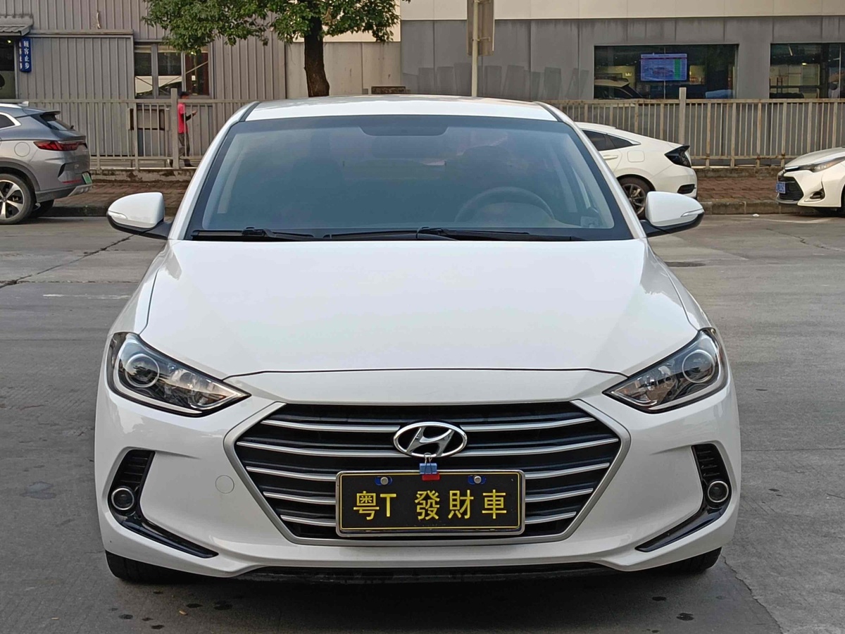 2018年5月現(xiàn)代 領(lǐng)動  2016款 1.6L 自動智炫?青春型