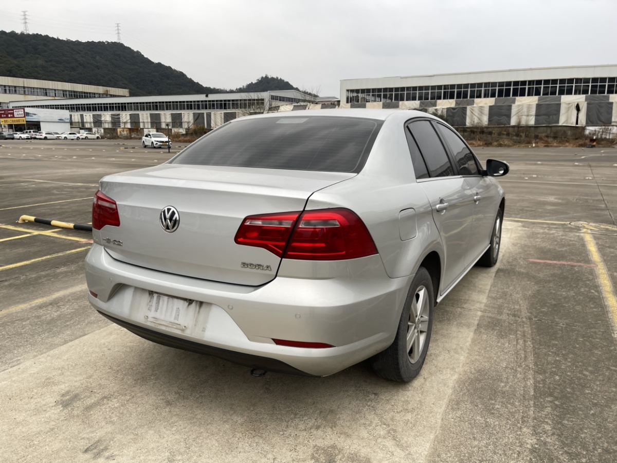 大眾 寶來  2014款 1.6L 手動時尚型圖片