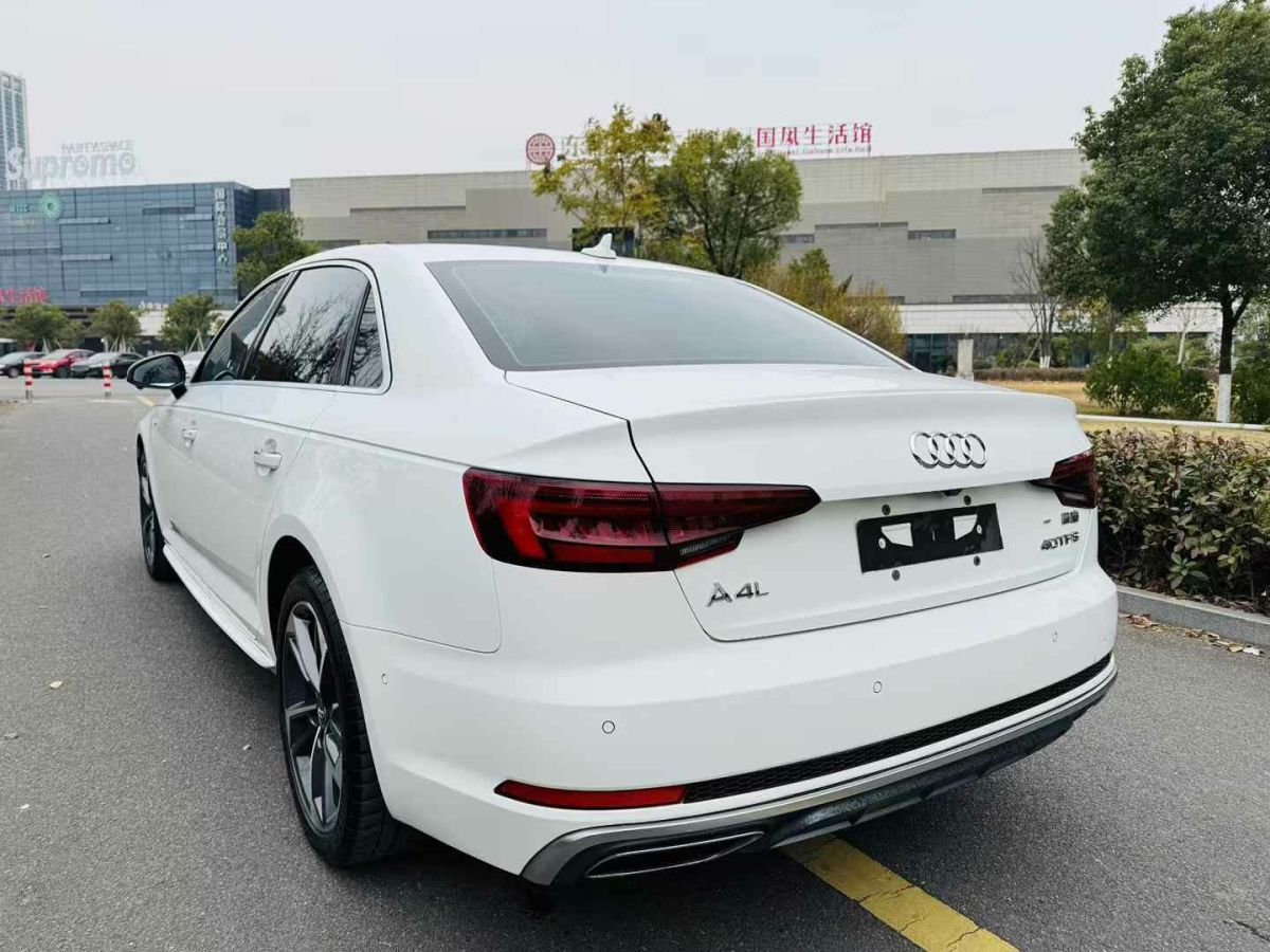 奧迪 奧迪A4L  2020款 35 TFSI 時尚動感型圖片