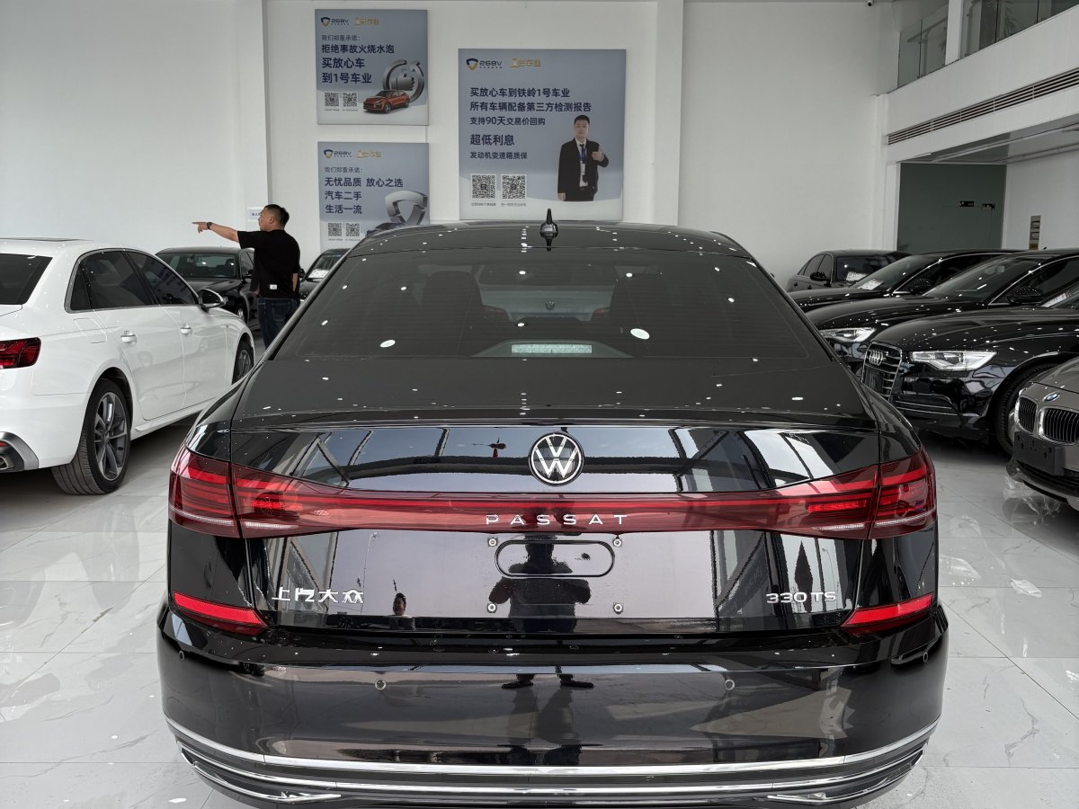 大眾 帕薩特  2022款 330TSI 精英版圖片