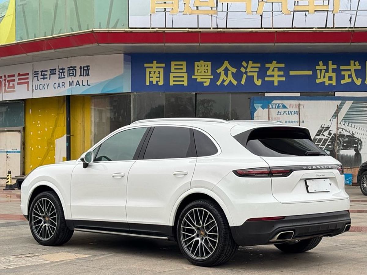 保時(shí)捷 Cayenne  2019款 Cayenne 3.0T圖片