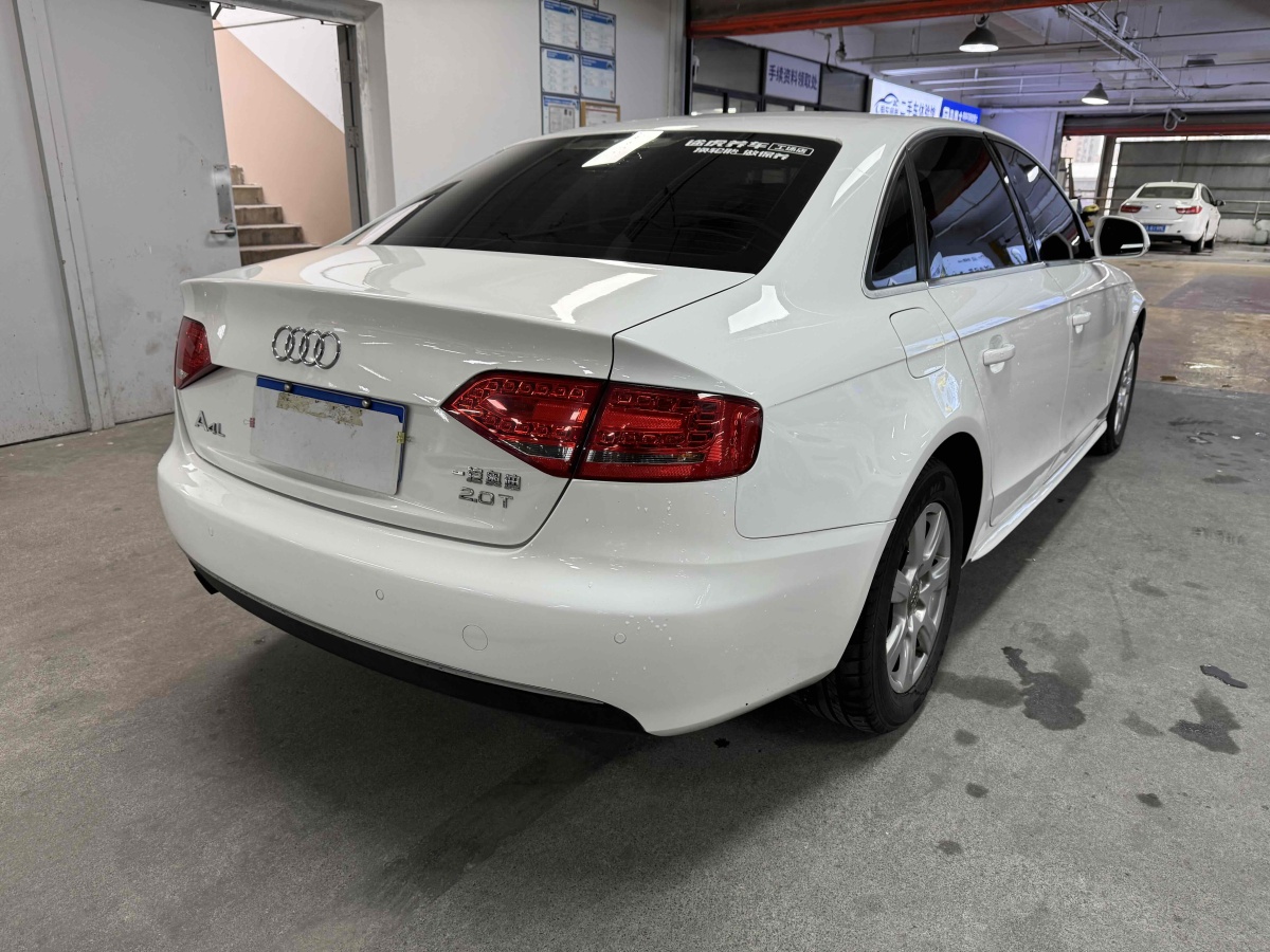 奧迪 奧迪A4L  2011款 2.0 TFSI 標準型圖片