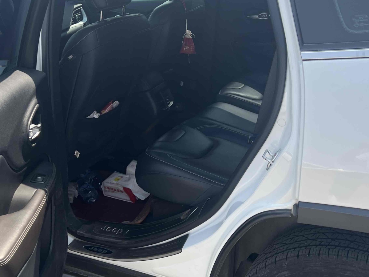 Jeep 自由光  2017款 2.4L 領先智能版圖片
