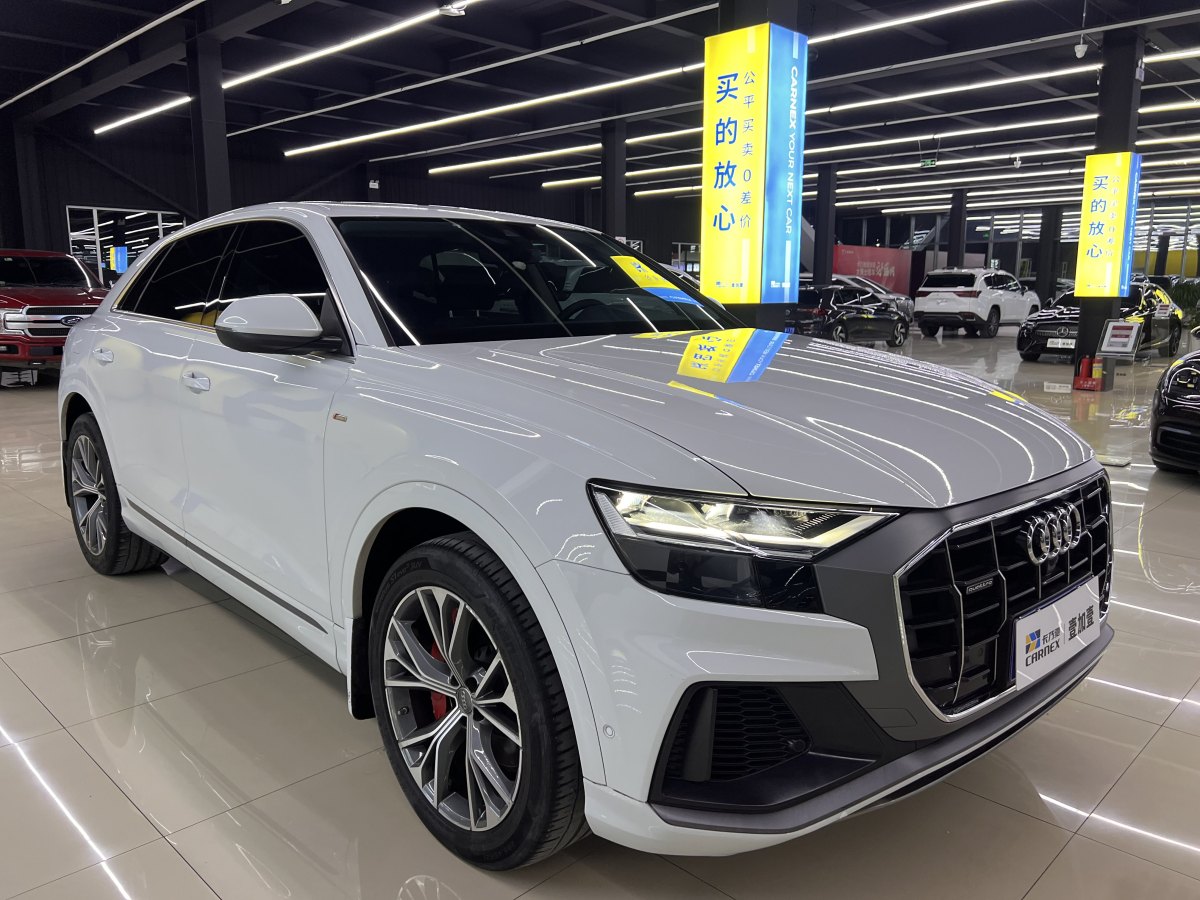 2020年2月奧迪 奧迪Q8  2019款 55 TFSI 豪華動感型