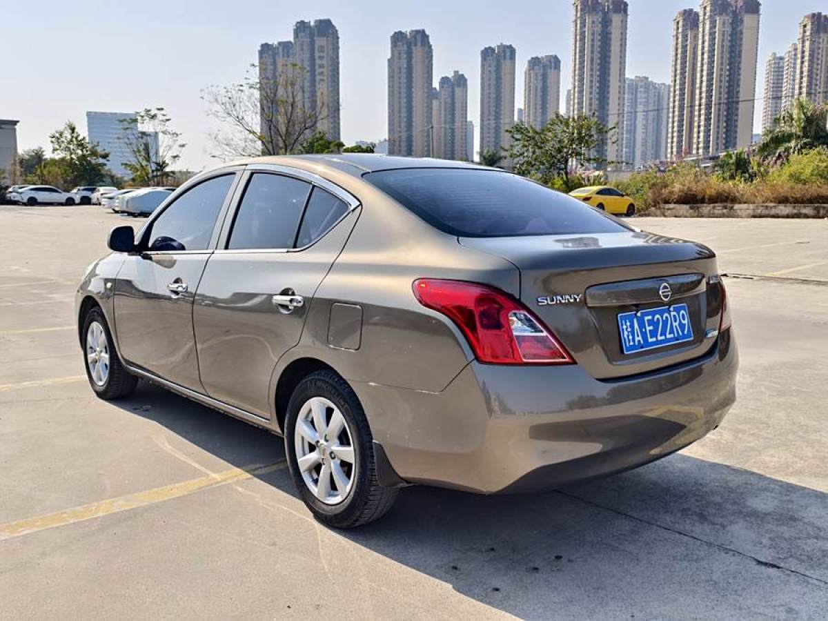 日產(chǎn) 陽光  2011款 1.5XE CVT舒適版圖片