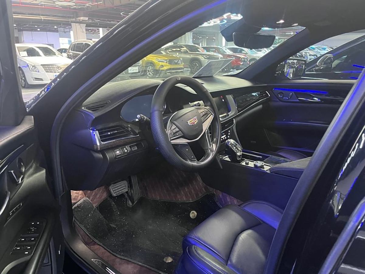 凱迪拉克 CT6  2019款 28T 豪華型圖片