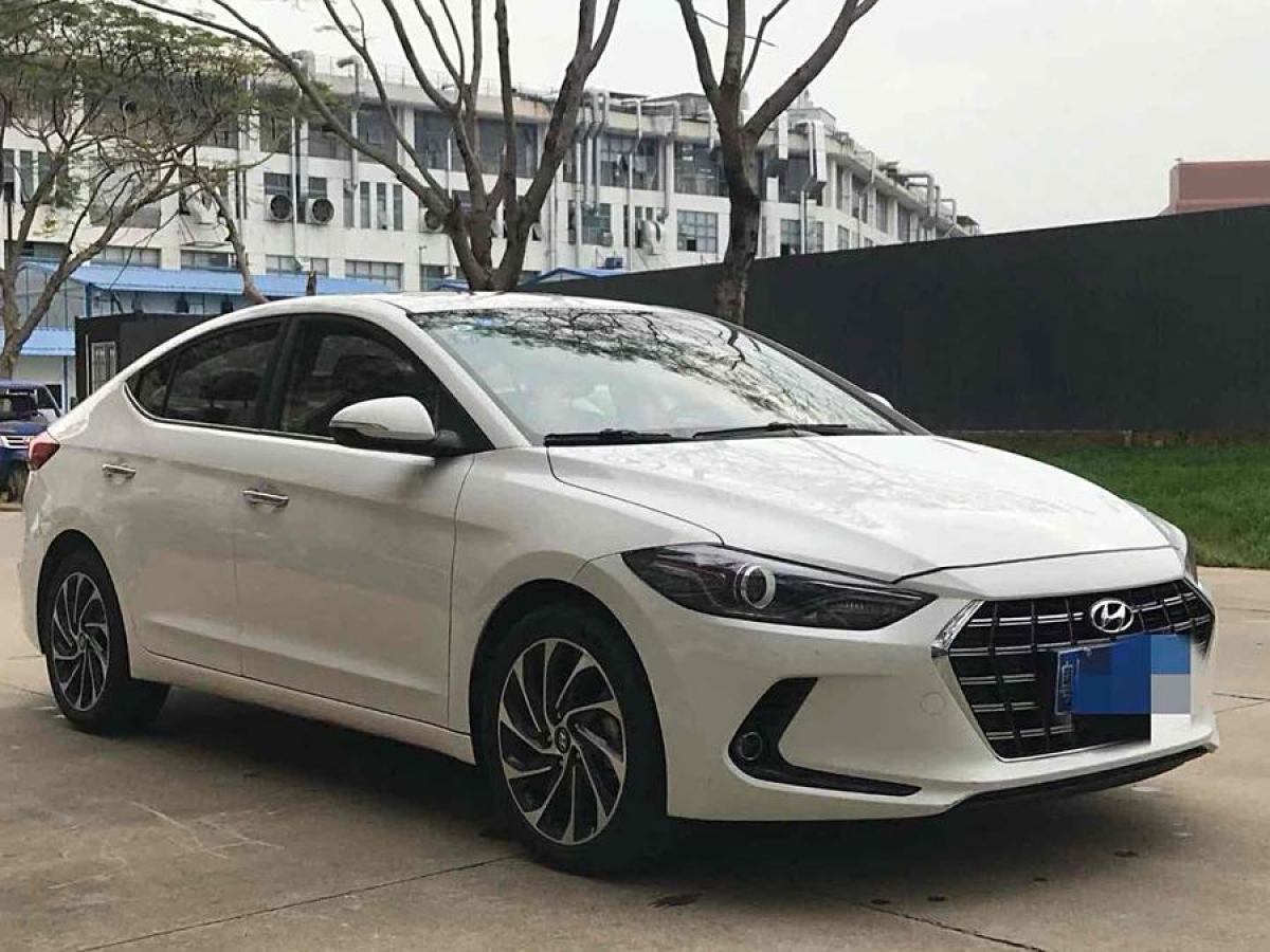 現(xiàn)代 領(lǐng)動  2019款 1.5L CVT智炫?精英型圖片