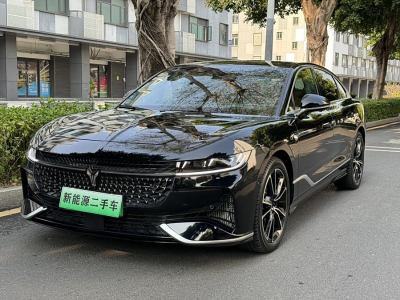 2024年2月 嵐圖 嵐圖追光 PHEV 四驅(qū)超長續(xù)航旗艦版圖片