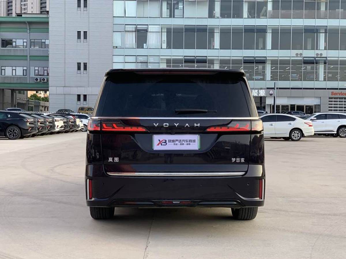 嵐圖 夢(mèng)想家  2024款 PHEV 超長(zhǎng)續(xù)航尊貴版圖片