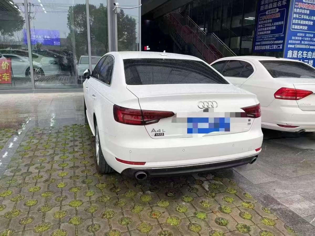 奧迪 奧迪A4L  2018款 30周年年型 40 TFSI 進(jìn)取型圖片