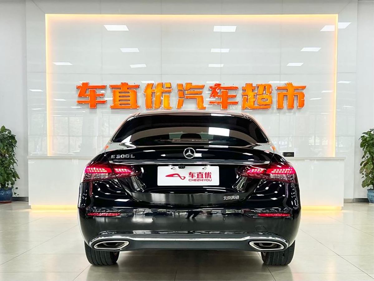 奔馳 奔馳E級  2021款 改款 E 300 L 豪華型圖片