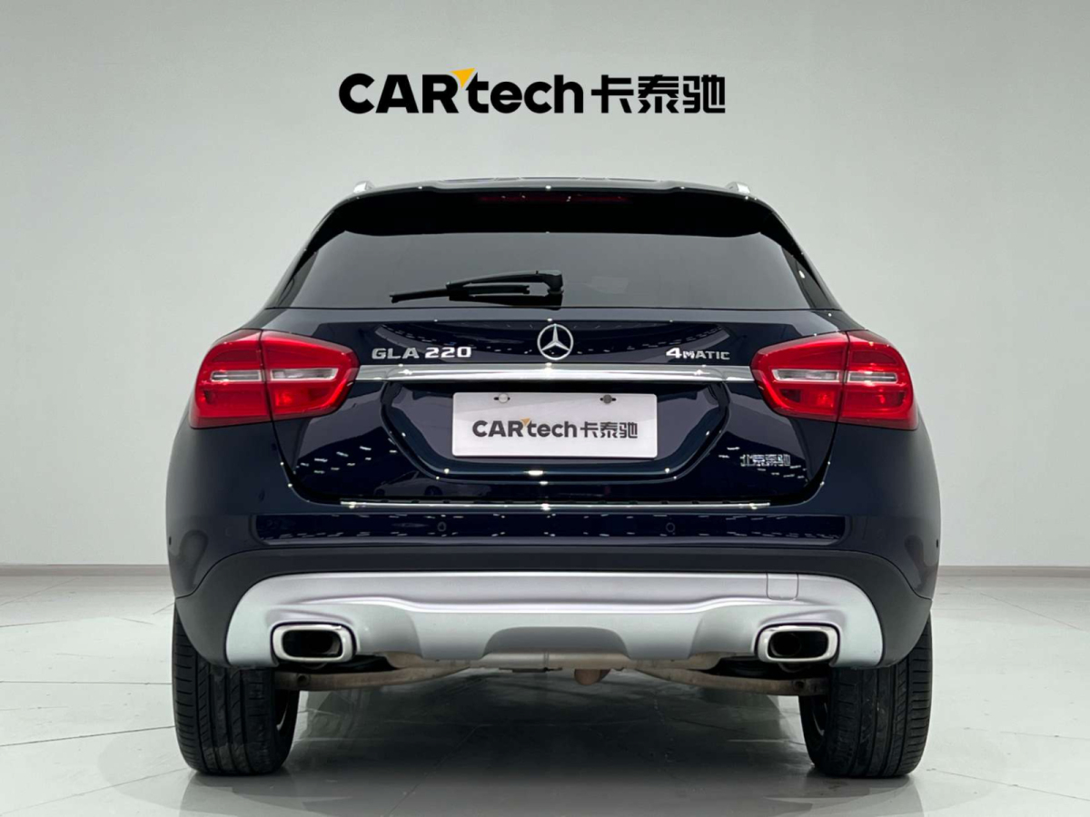 奔驰 奔驰GLA  2016款 GLA 220 4MATIC 时尚型图片