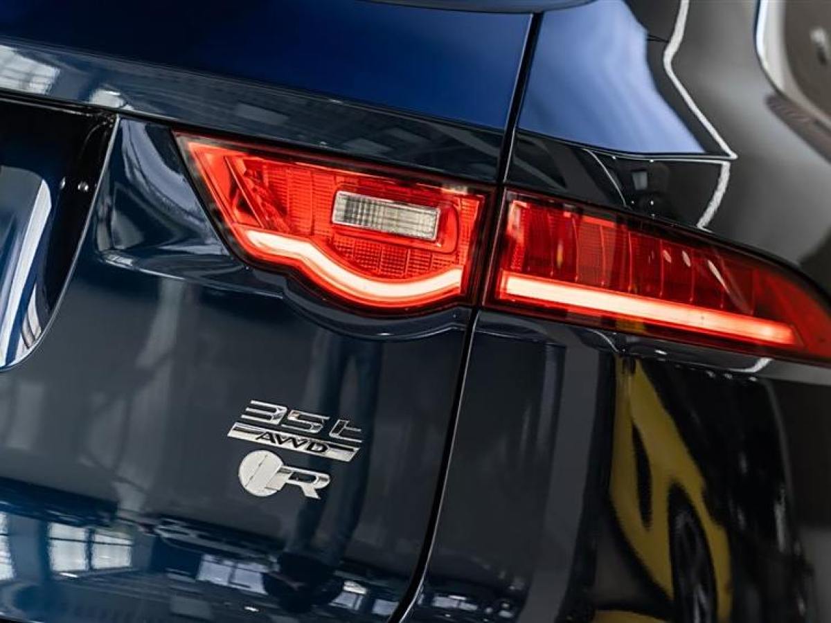 捷豹 F-PACE  2019款 2.0T 四驅(qū)都市尊享版圖片