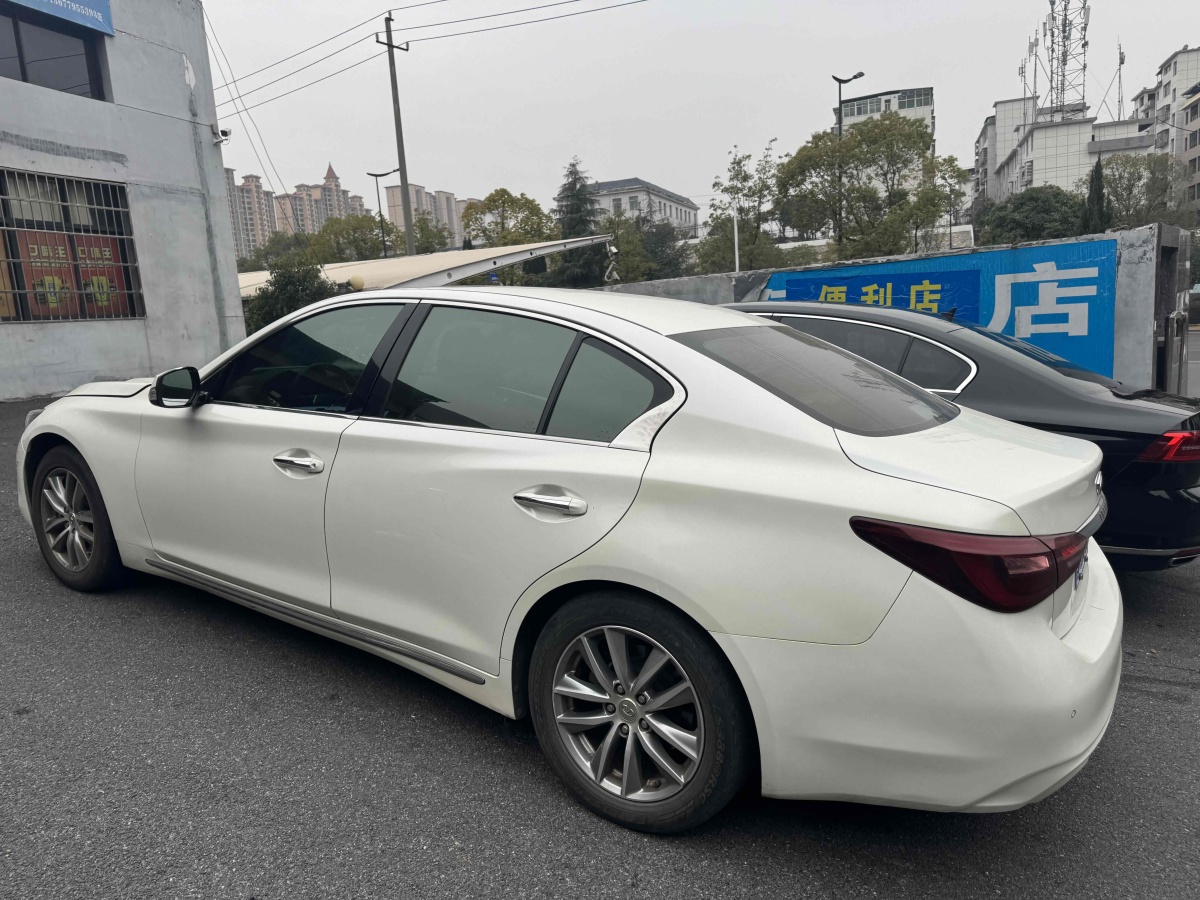 英菲尼迪 Q50L  2018款  2.0T 舒適版 國VI圖片