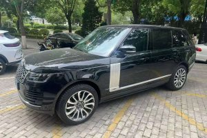 攬勝 路虎 3.0 L6 傳世加長(zhǎng)版