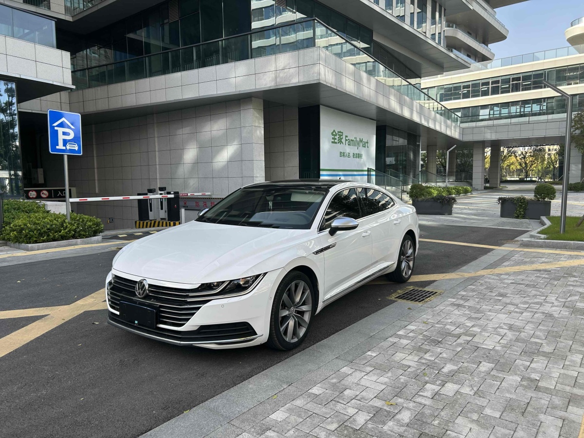 大眾 一汽-大眾CC  2019款 380TSI 曜顏版圖片