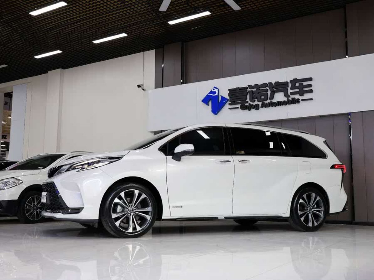 豐田 格瑞維亞  2022款 2.5L混動 旗艦版圖片