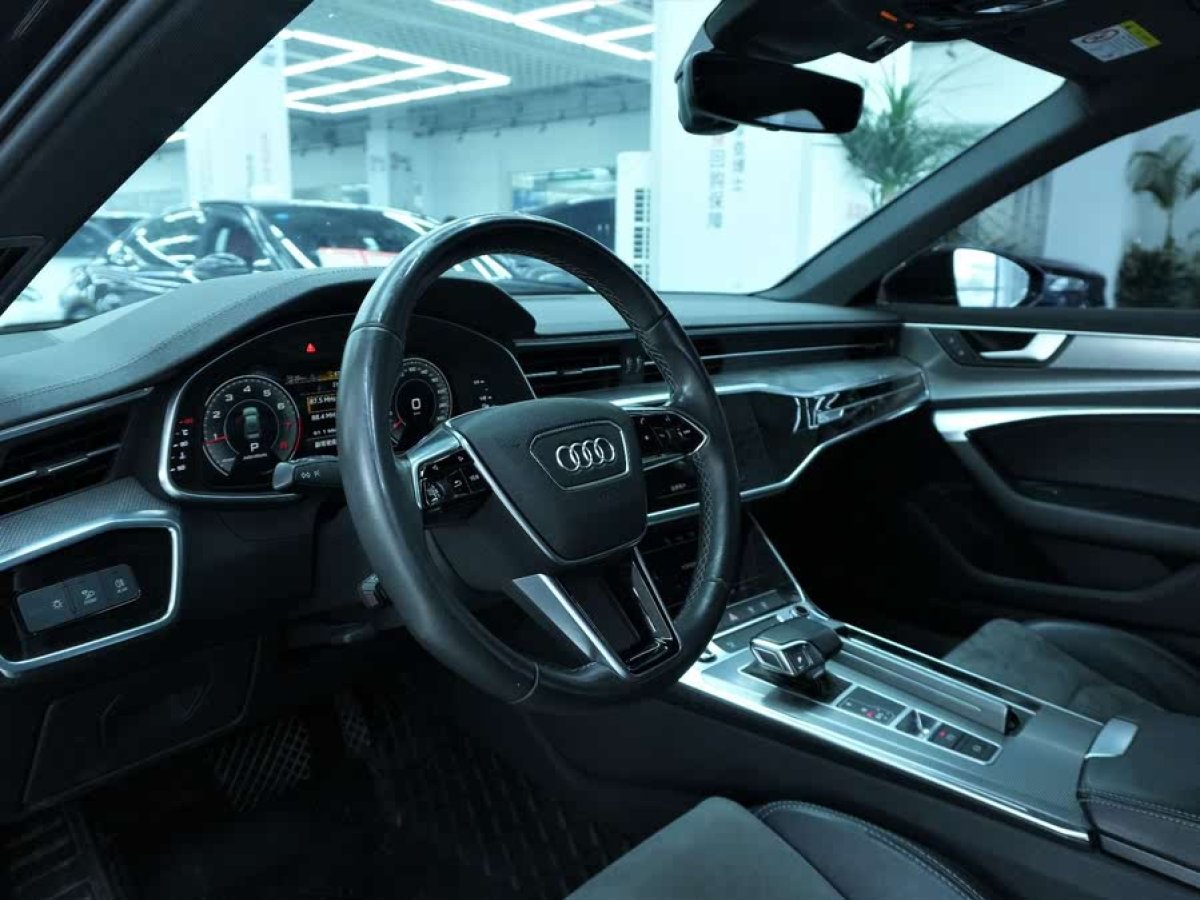 奧迪 奧迪A6L  2022款 45 TFSI 臻選動感型圖片