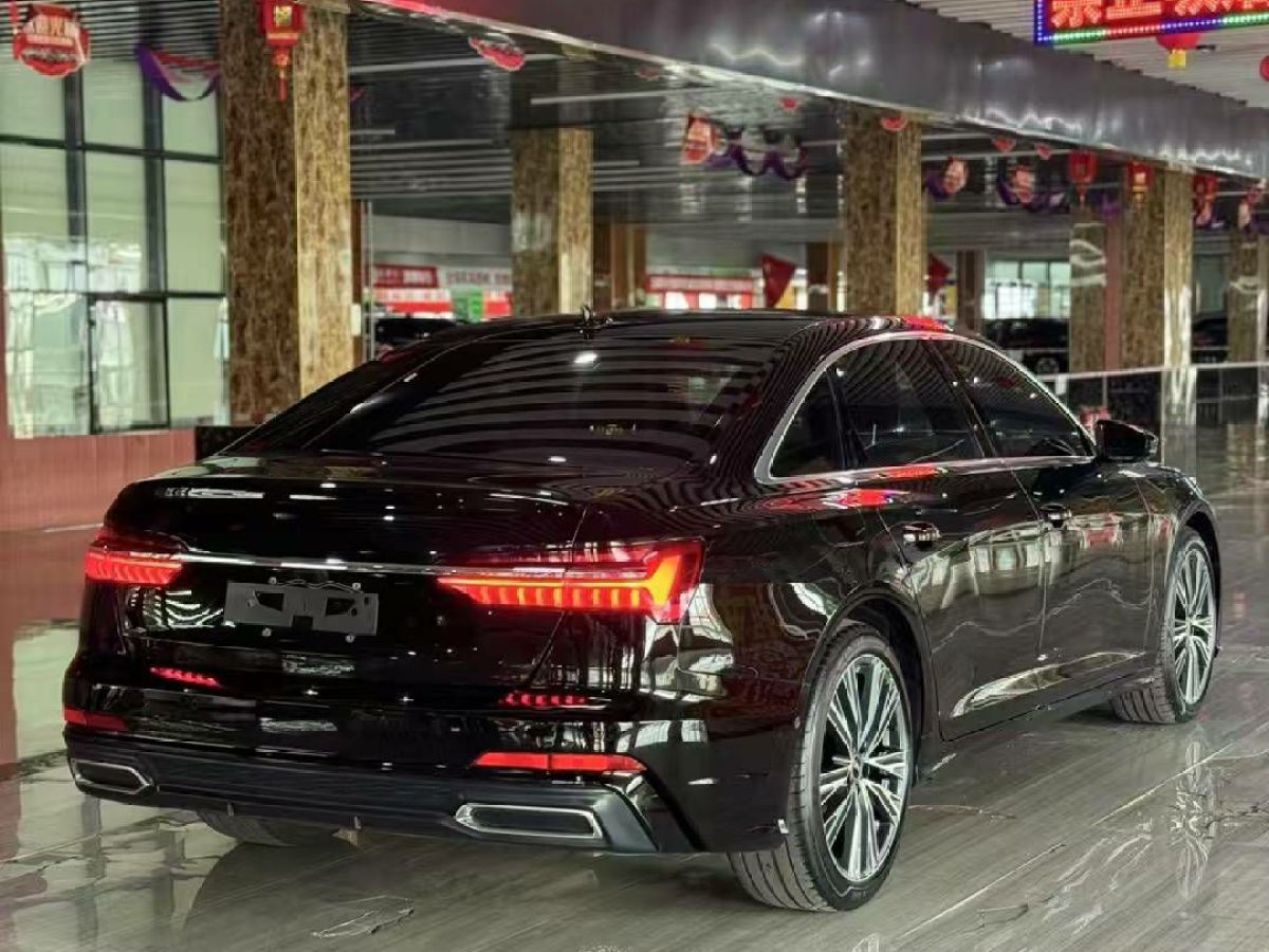 奧迪 奧迪A6L  2022款 40 TFSI 豪華動感型圖片