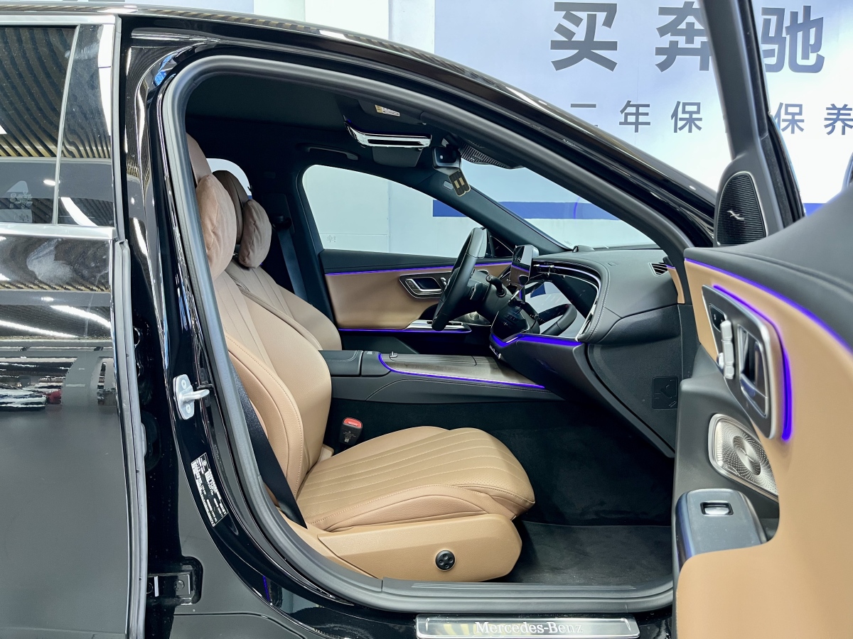 奔馳 奔馳E級(jí)  2024款 E 300 L 豪華型圖片