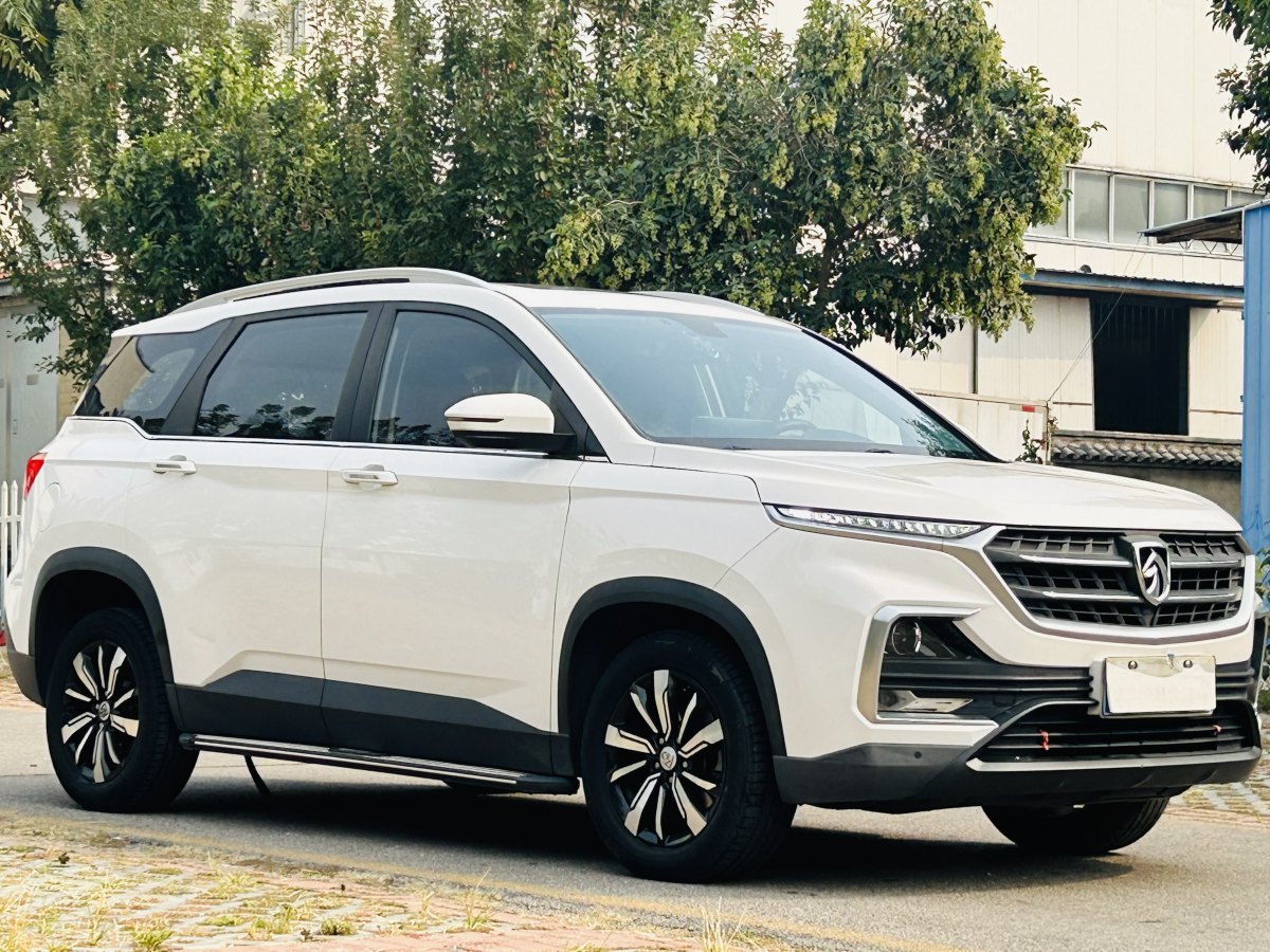 寶駿 530  2019款 1.5T CVT尊貴型圖片