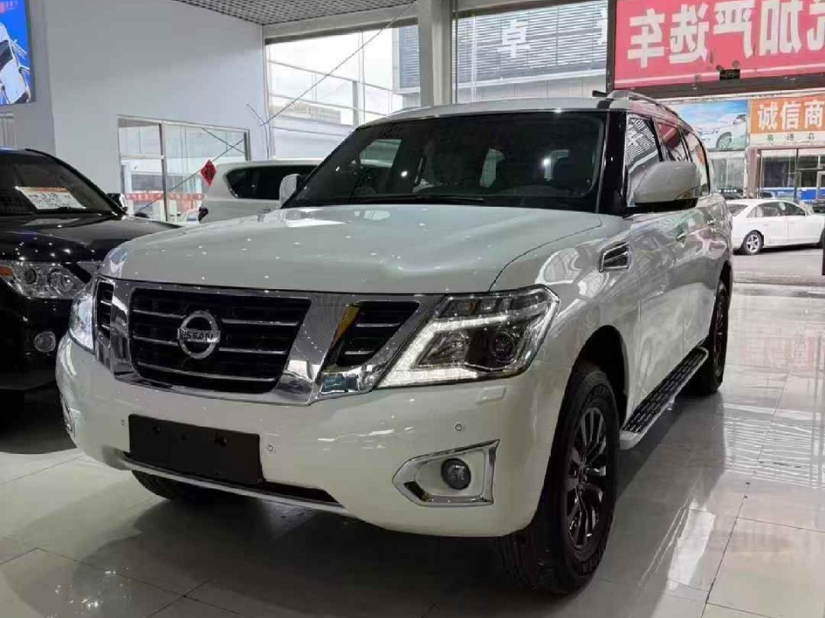 日產(chǎn) 途樂  2018款 4.0L 旗艦型圖片
