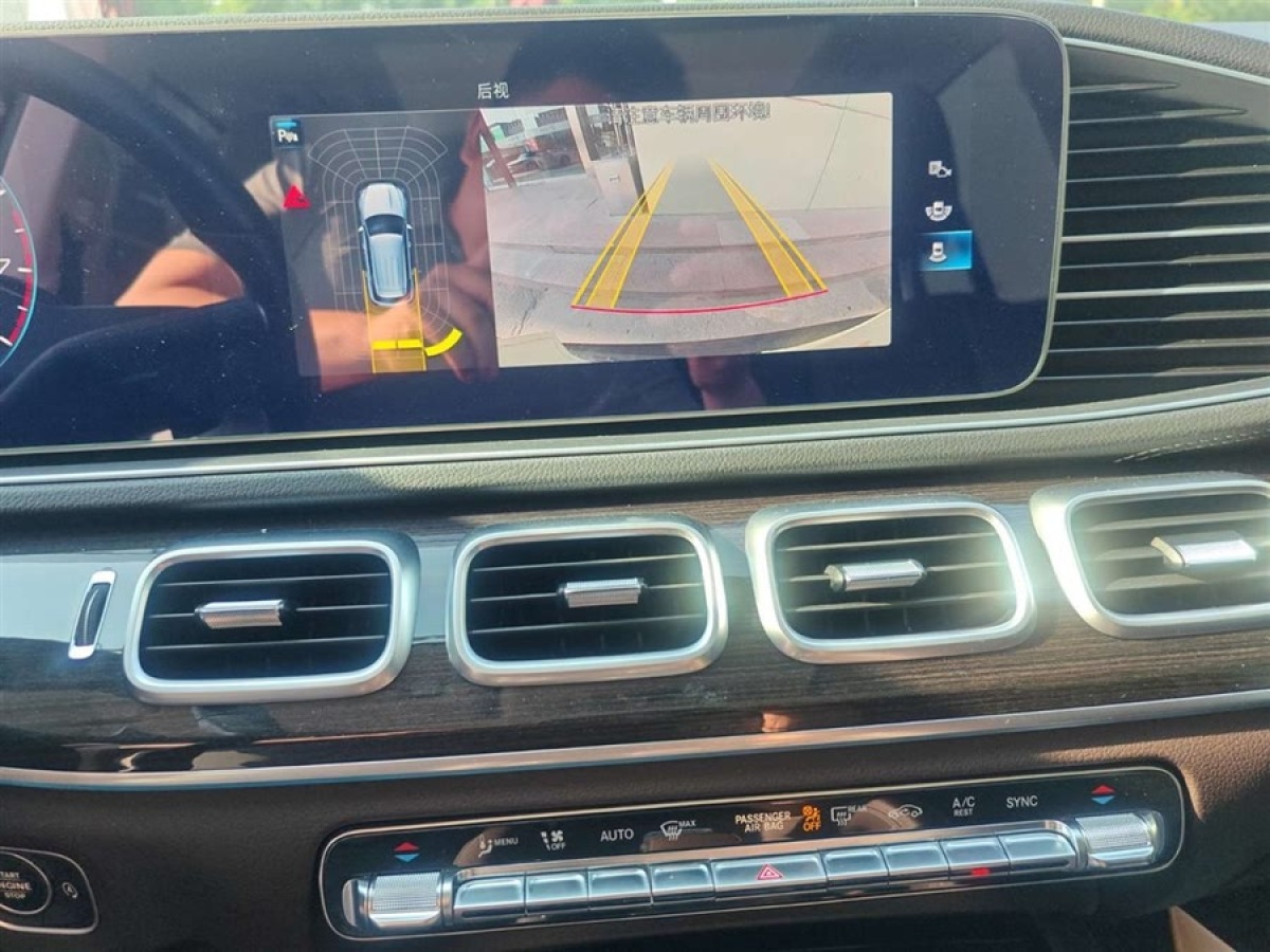 奔馳 奔馳GLE  2024款 改款 GLE 350 4MATIC 時(shí)尚型圖片