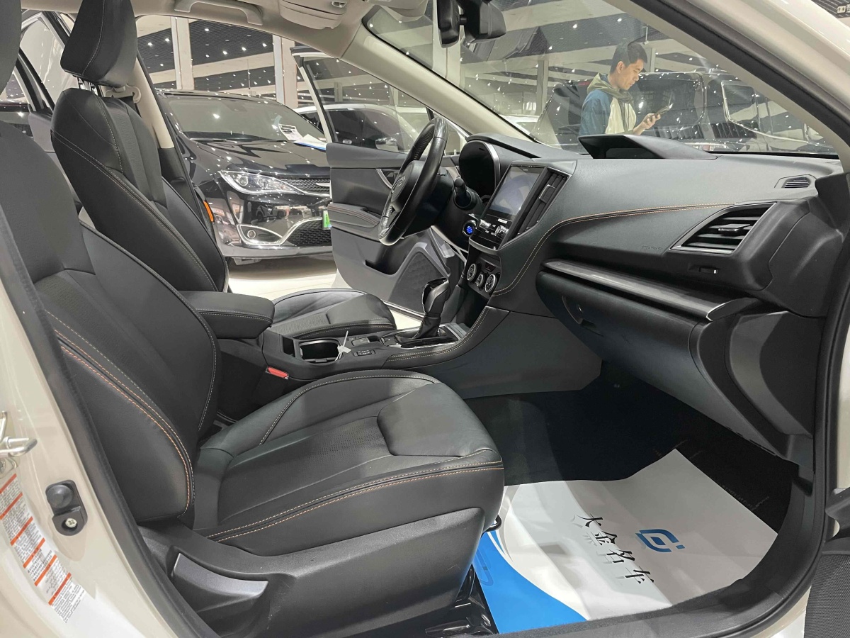 斯巴鲁 XV  2018款 2.0i 全驱豪华版EyeSight图片