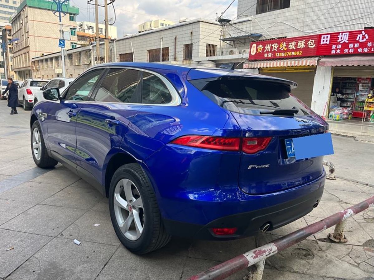 2019年10月捷豹 F-PACE  2020款 2.0T 都市尊享版