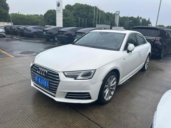 奥迪 奥迪A4L  2018款 30周年年型 40 TFSI 进取型