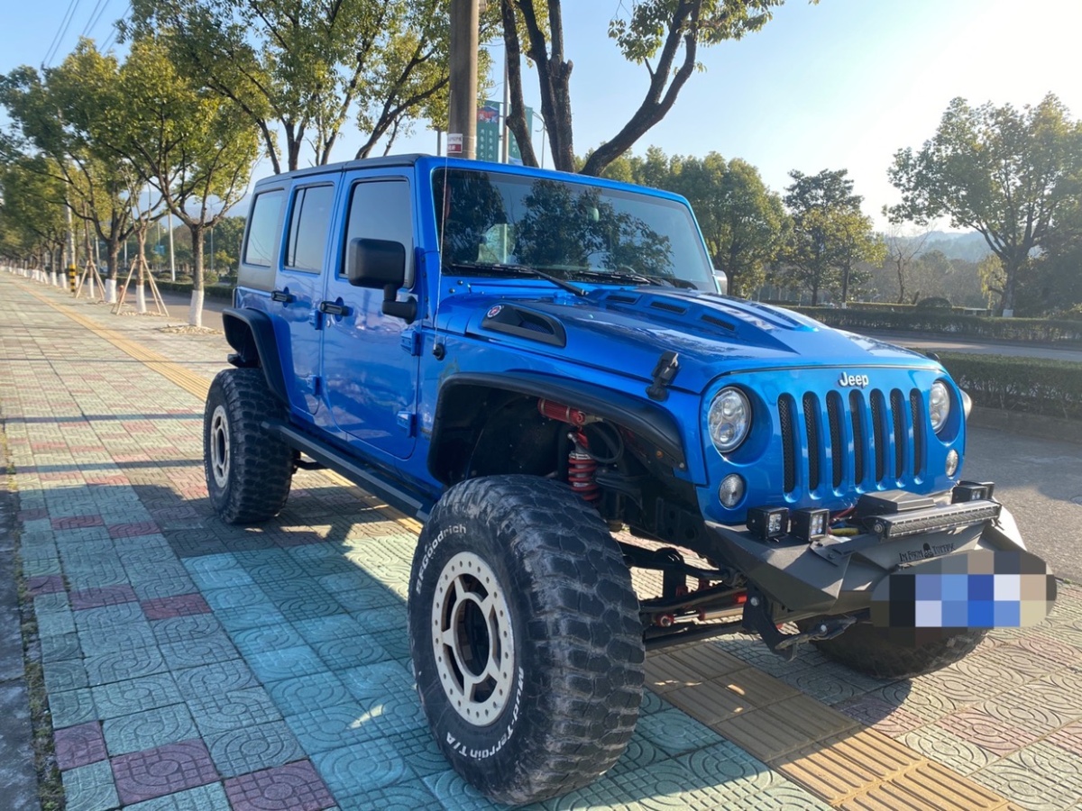 6l rubicon 四门舒享版