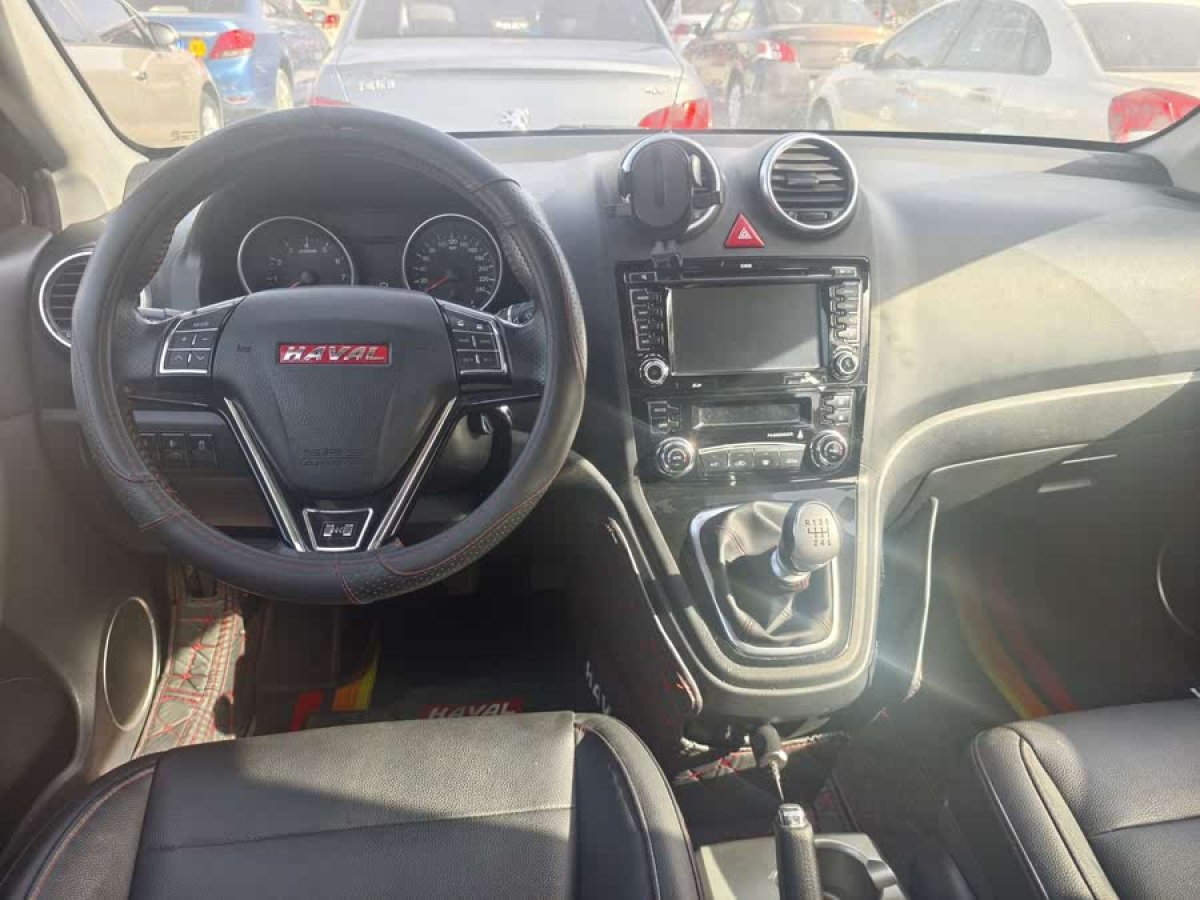 哈弗 H6  2015款 升級(jí)版 1.5T 手動(dòng)兩驅(qū)精英型圖片