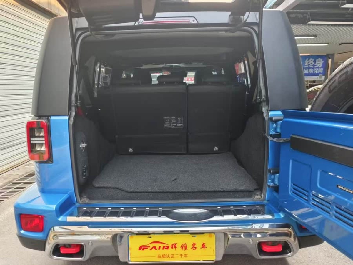 北京 BJ40  2019款  2.3T 自動(dòng)四驅(qū)環(huán)塔冠軍版 國(guó)VI圖片
