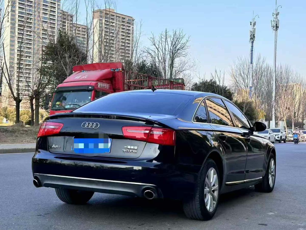 奧迪 奧迪A6L  2012款 A6L 2.8FSI 35FSI Quattro豪華型圖片