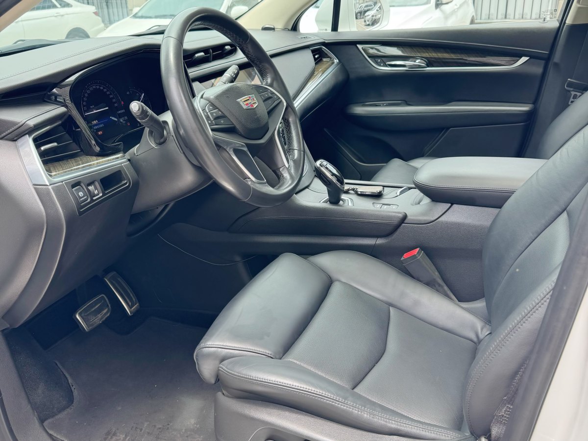 凱迪拉克 XT5  2016款 28T 四驅豪華型圖片