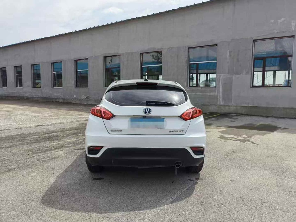 長安 逸動  2015款 1.6L 自動精英型圖片
