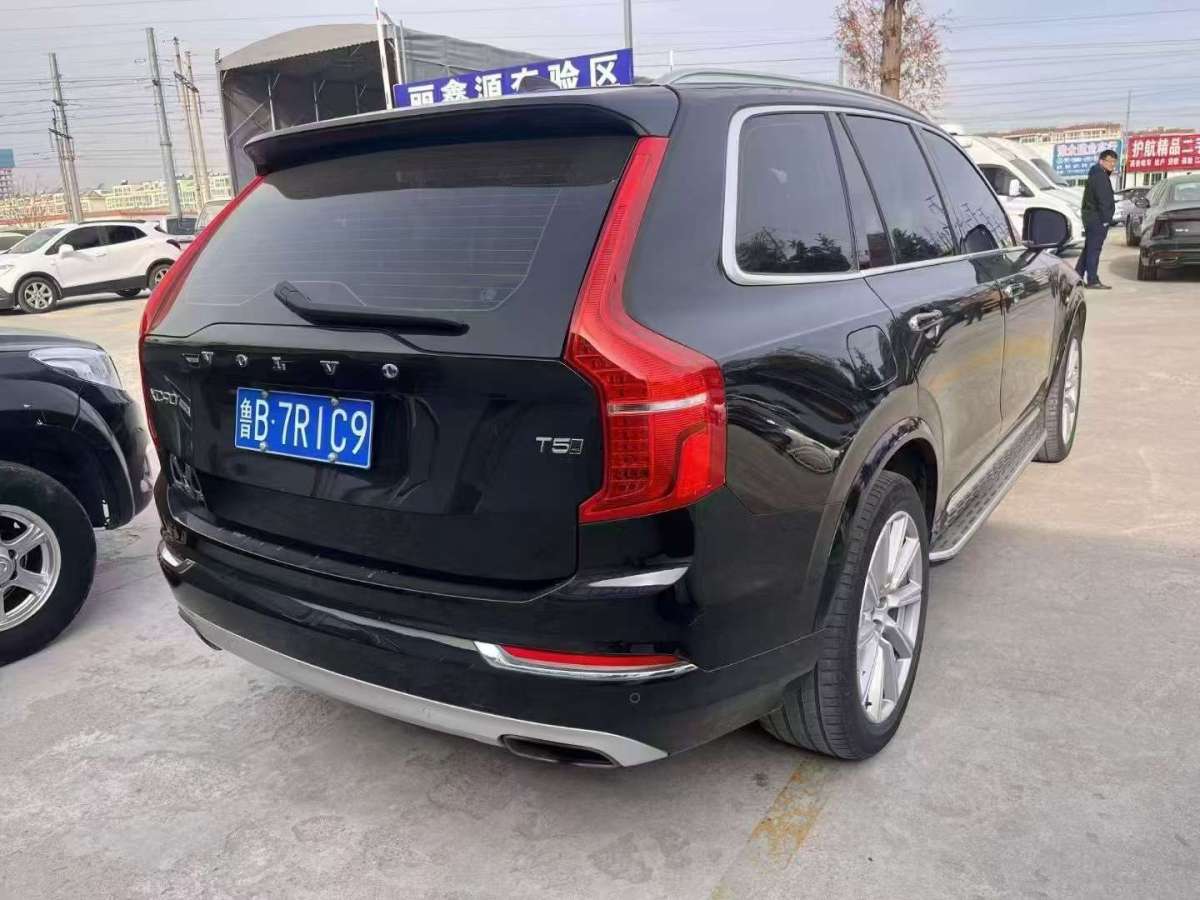 沃爾沃 XC60  2019款  T5 四驅(qū)智逸版 國(guó)VI圖片