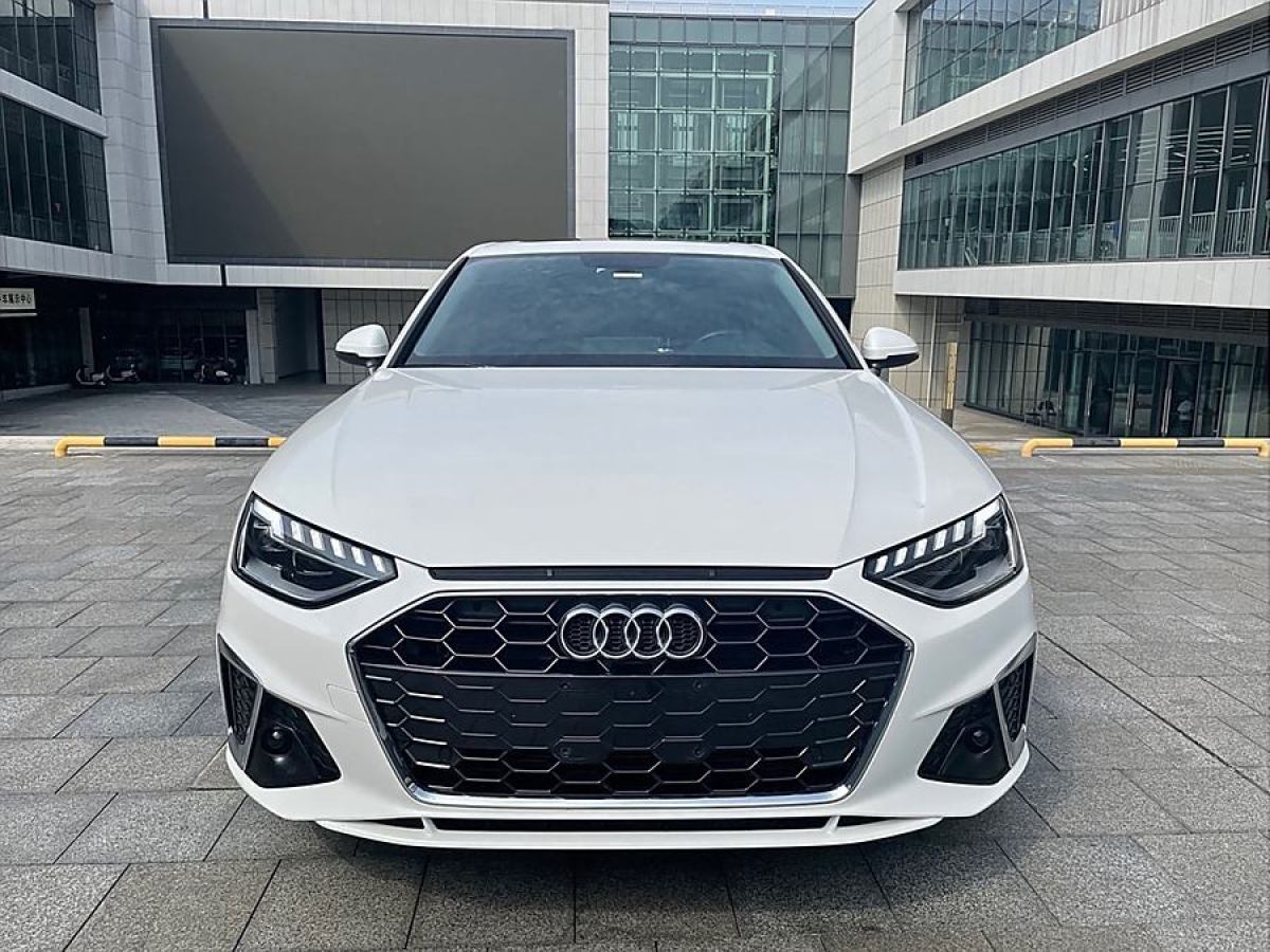 奧迪 奧迪A4L  2019款 40 TFSI 進取型 國VI圖片