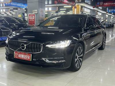 2020年3月 沃爾沃 S90新能源 插電式混動(dòng) 四驅(qū)長(zhǎng)續(xù)航智逸豪華版圖片