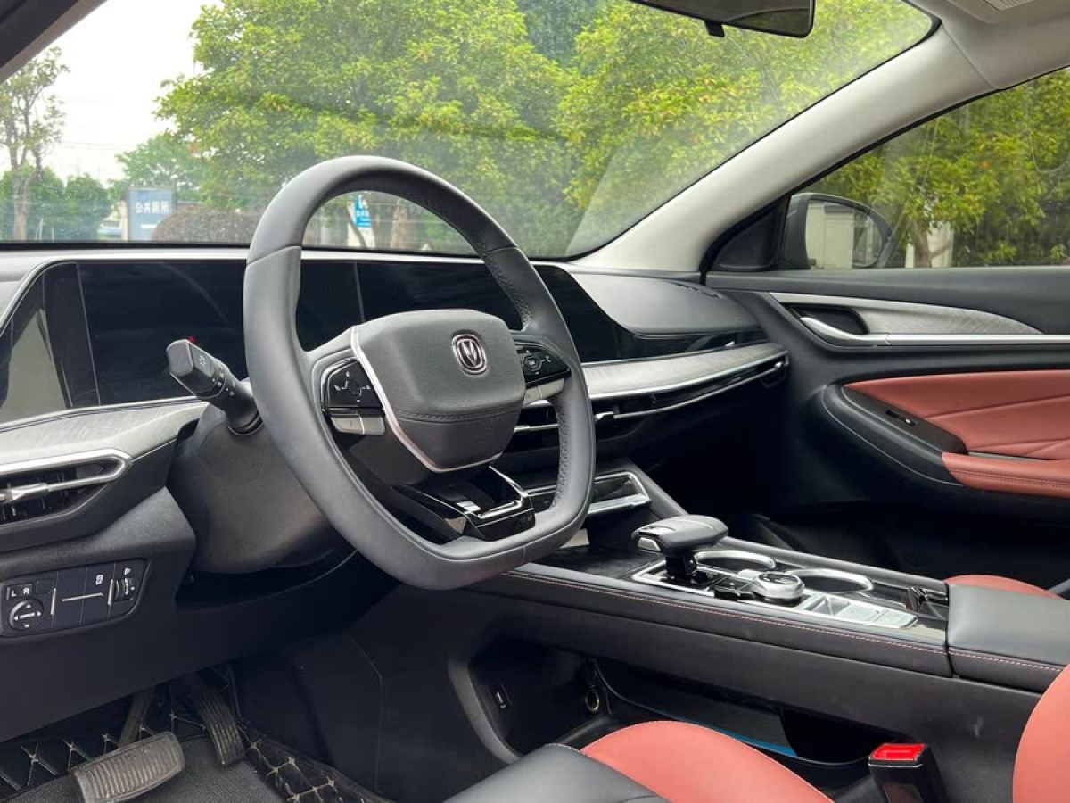 長(zhǎng)安 逸動(dòng)  2024款 PLUS 藍(lán)鯨NE 1.4T GDI DCT高能版圖片