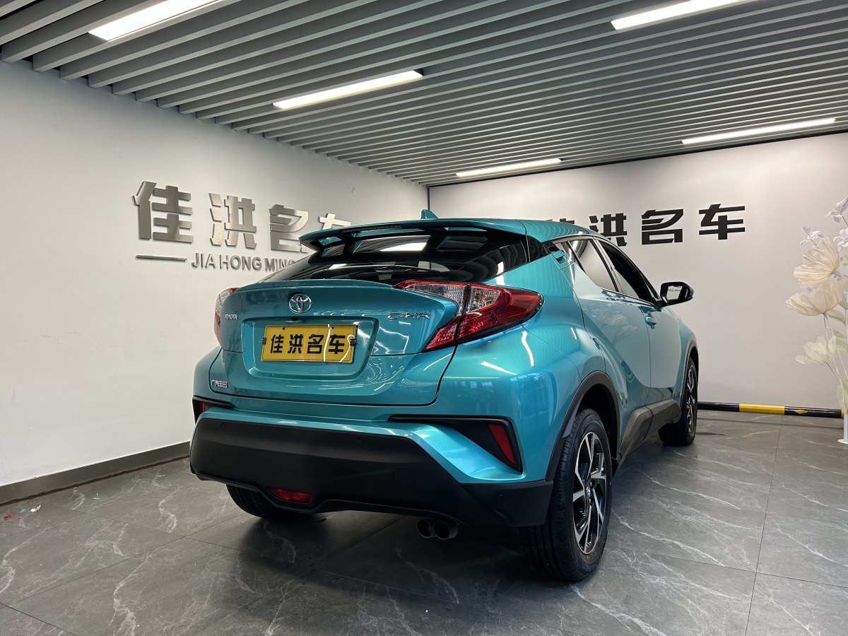 2020年6月豐田 C-HR  2020款 2.0L 領(lǐng)先版