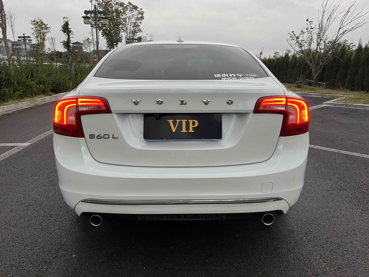 沃爾沃 S60  2015款 L 2.0T 智遠(yuǎn)版圖片