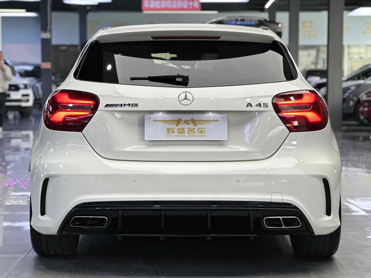 奔馳 奔馳A級(jí)AMG  2017款 改款 AMG A 45 4MATIC圖片